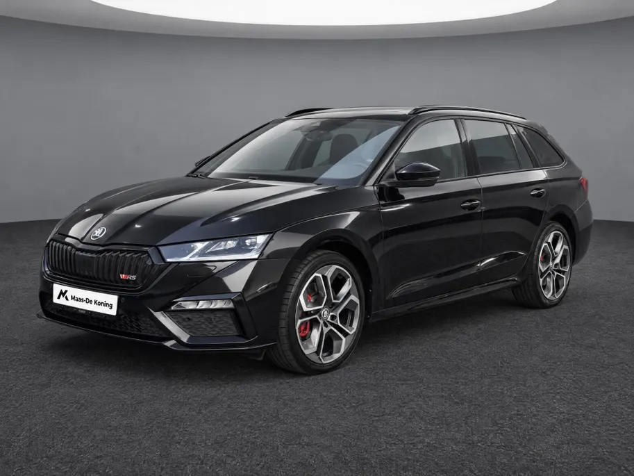 Škoda Octavia Combi 1.4 TSI 245PK DSG iV RS PHEV · Camera · Wegklapbare Trekhaak · Cruise Control · Stoelverwarming · 19'' Inch ·