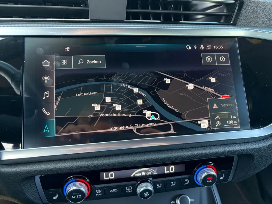 Audi Q3 45 TFSI e S edition *Automaat*Navi+360Camera*Climate Control*Virtual Cockpit*Sonos Audio*Elektrische achterklep*Zeer nette auto!