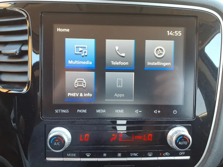 Mitsubishi Outlander 2.4 PHEV Pure Automaat | Airco/Ecc | Android/Apple carplay | Trekhak | PDC/Camera | Stoel verwaring | 1 jaar garantie