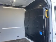 Ford Transit 350 2.0 TDCI 130 pk L3H2 Trend Navigatie - Apple Carplay/ Android Auto - Achteruitrijcamera - laadruimtebescherming