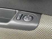 Fiat 500 1.2 Lounge airco , lm velgen , panoramadak , tel , usb , el ramen en spiegels .