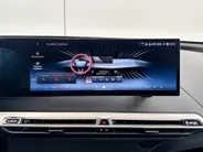 BMW iX xDrive45 101 kWh