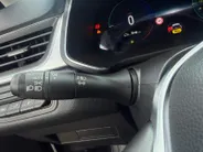 Renault Captur 1.6 E-Tech Hybrid 145 Intens | Automaat | Parkeersensoren | Camera | Cruise & Climate Control | Apple Carplay & Android Auto | 12 Maanden BOVAG Garantie