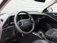 Kia Niro EV Edition 64.8 kWh | Stuur-/stoelverwarming | Camera | Cruise adapt. | Navi | 17' LM | Clima |