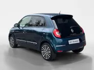 Renault Twingo Z.E. R80 Intens Automaat | 1e eigenaar | Apple CarPlay/Android Auto | Climate Control | Lichtmetalen Velgen | Cruise Control | Licht & Regen Sensor | Half Leder | Privacy Glass | Elektrische Ramen & Spiegels |