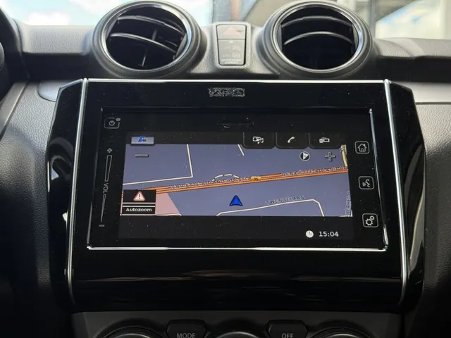 Suzuki Swift 1.2 Style Smart Hybrid Automaat | Bi-tone