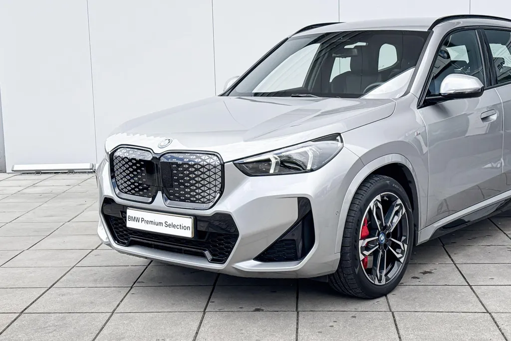 BMW iX1 eDrive20 67 kWh