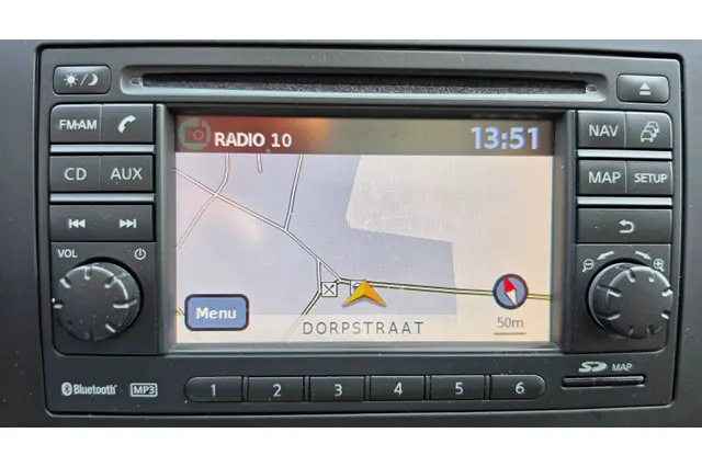 Nissan QASHQAI 2.0 140PK Connect Edition Navi - 360° Camera - Trekhaak 1400KG