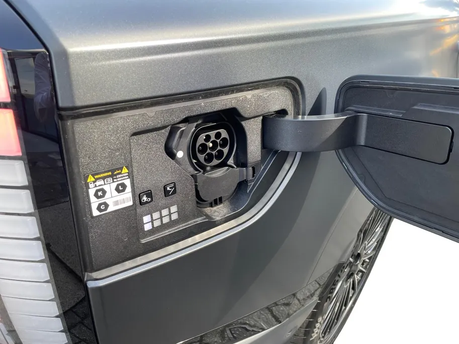 Hyundai IONIQ 9 Lounge AWD 7p. 110.3 kWh | Nieuw | Zeer compleet | Uit voorraad leverbaar | 600 km range | Matte lak | Hyundai Rotterdam - Noord |