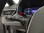 Renault Clio 1.6 E-Tech Full Hybrid 145 techno AUTOMAAT NAVI AIRCO CAMERA CRUISE CONTROLE LM VELGEN APPLE CARPLAY ANDROID AUTO ZEER MOOIE AUTO DEALER ONDERHOUDEN