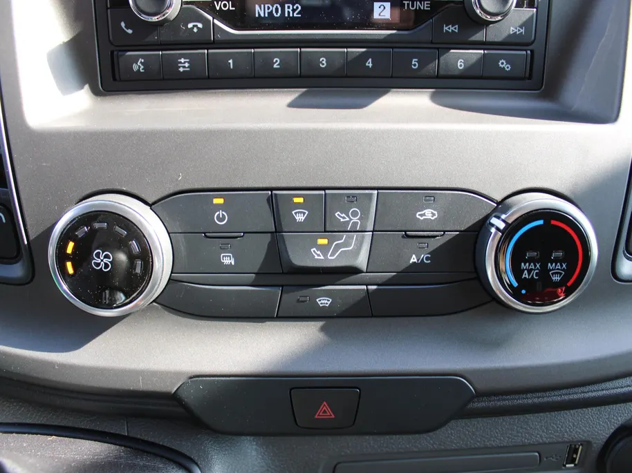 Ford Transit 310 2.0 TDCI L2H2 Trend | Airco | Cruise | PDC | 3 zits |