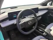 Nissan Leaf Evolve 52 kWh | NISSAN MORE 10 JAAR GARANTIE | 451 KM WLTP | 2500 EURO INRUILPREMIE | SNEL RIJDEN | BOSE | RONDOM CAMERA | CARPLAY |