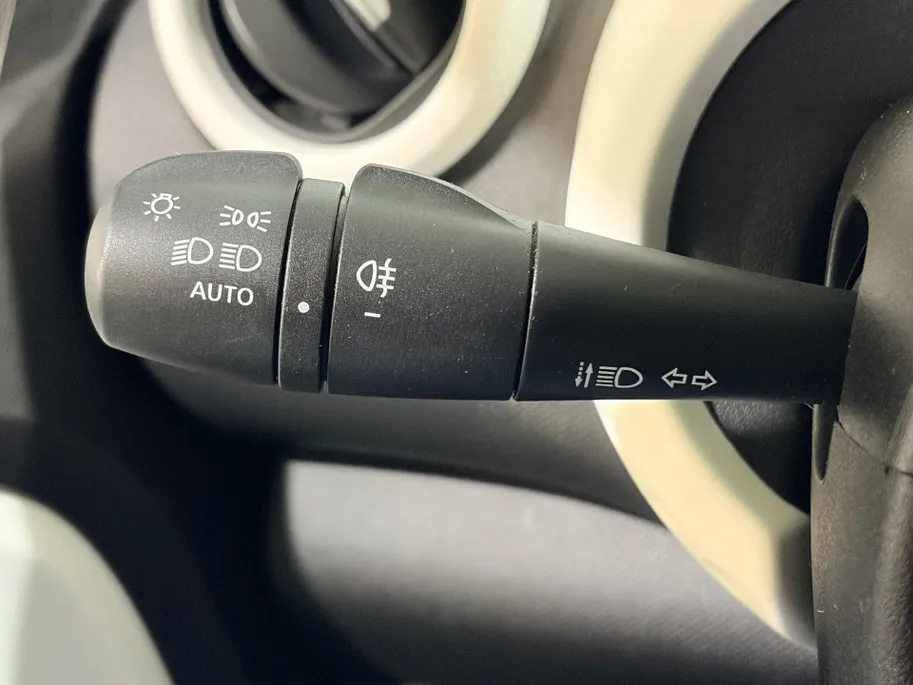 Renault Twingo 75PK SCe Collection | 1e eigenaar | Airco | Bluetooth | Elektrische Ramen & Spiegels | USB | Centrale Deurvergrendeling | LED Dagrijverlichting | Licht Sensor |