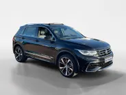 Volkswagen Tiguan 1.4 TSI eHybrid R-Line Business *Navi*360Camera*Schuif/kanteldak*Climate Control*Stoelverwarming*Adapt. Cruise Control*HUD*Elekt. Achterklep*NL Auto*1ste eigenaar!