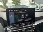 CUPRA Formentor 1.5 TSI e-Hybrid Business Afneembare trekhaak | panorama dak | stoel/stuur verwarming | Carplay |