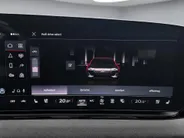 Audi A6 e-tron S edition performance 100 kWh / 367pk · Panoramadak · Luchtvering · Nappa- Leder · 360 Camera · Head-Up Display · Bang & Olufsen soundsystem · 21'' · Tech-Pro · Winterpakket · Stoelventilatie ·