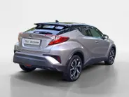 Toyota C-HR 1.8 Hybrid Dynamic Airco automatisch| Autonomous Emergency Braking | Cruise control adaptief | Lichtmetalen velgen 18' | Navigatiesysteem full map | Voorstoelen verwarmd