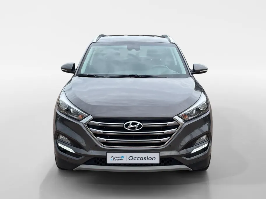 Hyundai Tucson 1.6 GDi Comfort *Navi*Camera*Trekhaak*Dual Climate Control*Cruise Control*Stoelverwarming*LM.Velgen*Zeer nette auto!