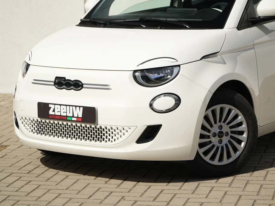 Fiat 500e 42 kWh | Carplay | Cruise | Clima | DAB | Bluetooth