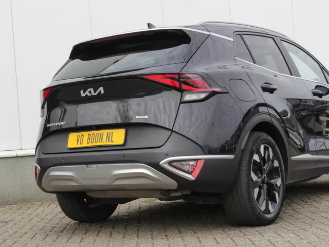 Kia Sportage 1.6 T-GDi Plug-in Hybrid AWD DynamicLine | Navi | Adap. Cruise | Park sens