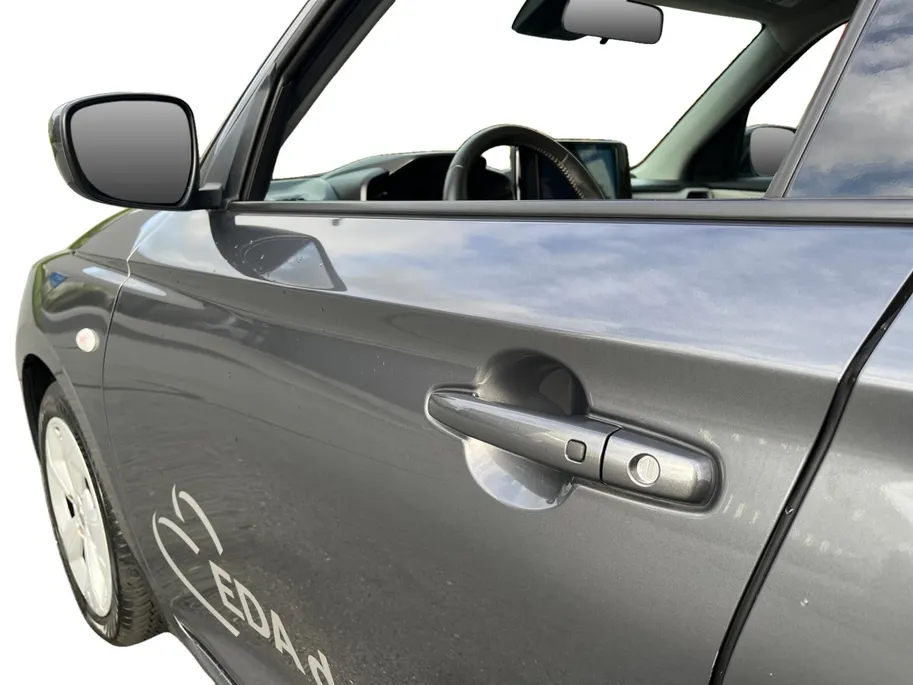 Suzuki Swift 1.2 Style Smart Hybrid Apple CarPlay | Android Auto | LED koplampen | Cruise control | Stoelverwarming | Blind Spot | Etc.