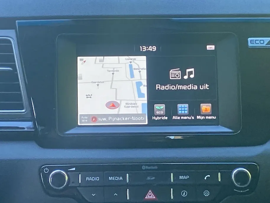 Kia Niro 1.6 GDi Hybrid Style Edition | Climate Control | Trekhaak | Navigatie | Parkeercamera | Stoel + stuurverwarming |