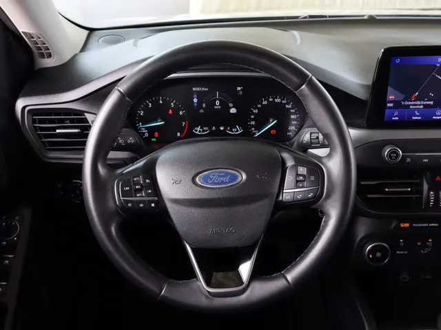 Ford Focus Wagon 1.0 EcoBoost Hybrid Connected | Nieuw model