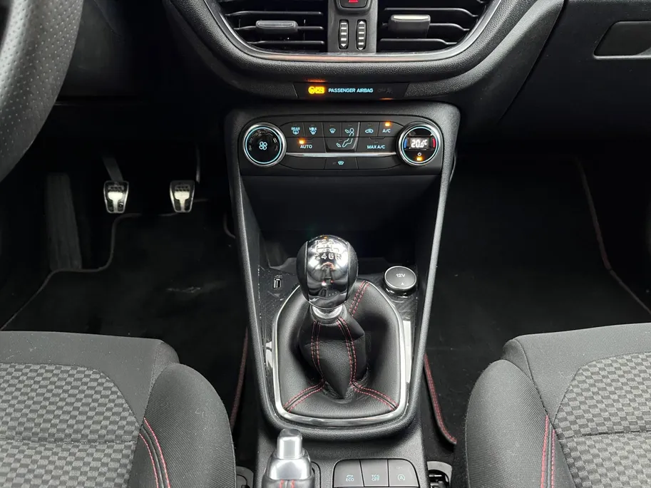 Ford Fiesta 1.0 EcoBoost ST-Line |Apple Carplay/Android Auto|lichtmetalen velgen 17'| Spoiler| Voorruitverwarming|12 maanden Bovag garantie|