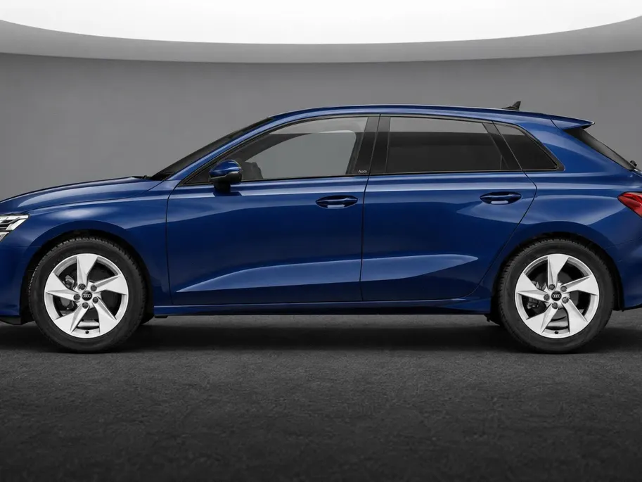 Audi A3 TFSI Advanced edition 116 PK MMI experience plus · Optiekpakket zwart plus · Privacy glas
