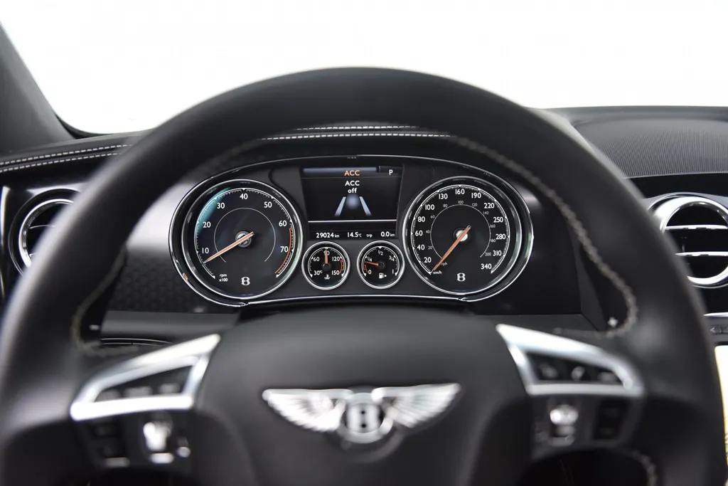 Bentley Flying Spur 6.0 W12 S