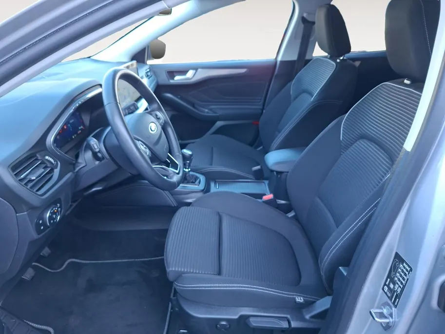 Ford Focus Wagon 1.0 EcoBoost Hybrid Titanium X | Dealeronderhouden | Stoel- stuur en voorruitverwarming | Navigatie
