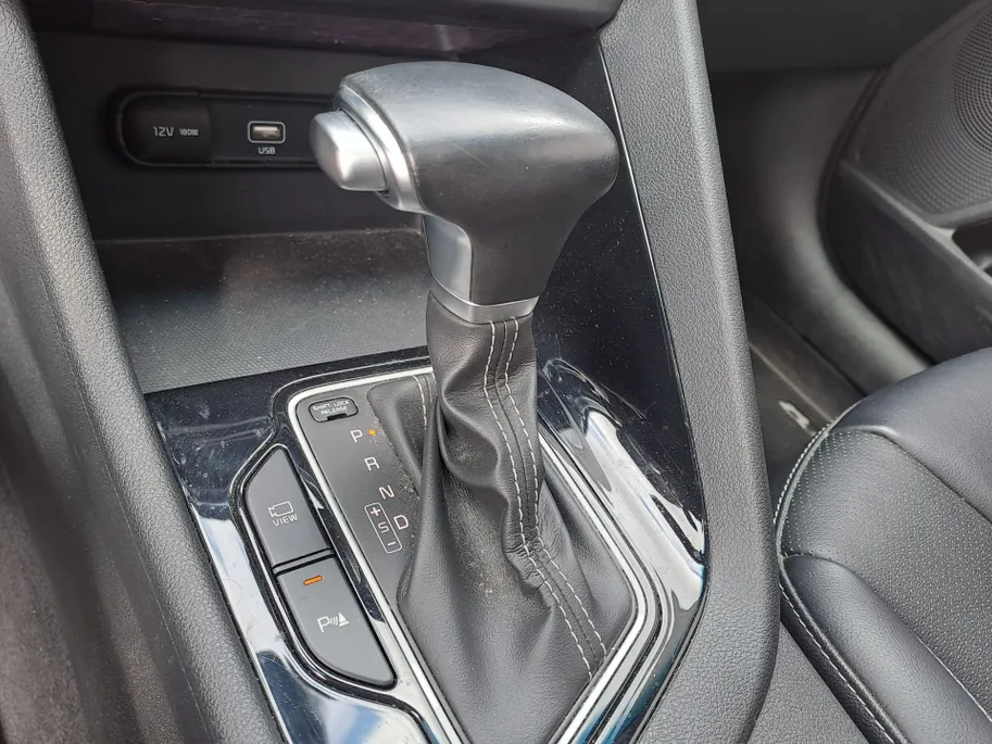 Kia Niro 1.6 GDi Hybrid DynamicPlusLine |  Schuif-kanteldak | Stuur en voorstoelen Verwarmd | Leer | Automaat | Camera  | Navi