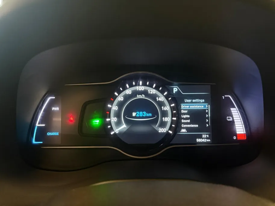 Hyundai Kona EV | 64KWH | COMFORT | SOH 100% | APPLE CARPLAY | CAMERA |