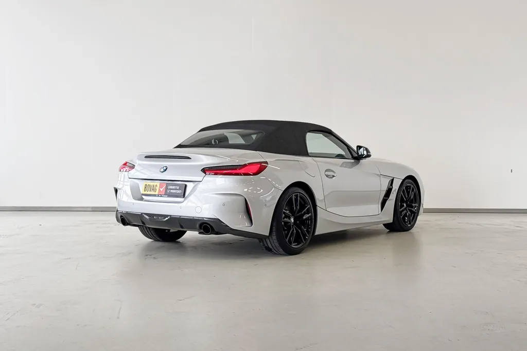 BMW Z4 sDrive30i High Executive Model M Sport