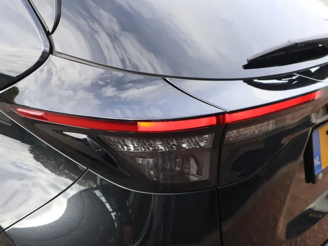Toyota Yaris Cross 1.5 Hybrid Explore | Stoelverwarming | Parkeersensoren | Carplay