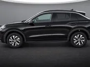 Volkswagen T-Roc Limited Edition 1.5 eTSI 116 PK 7 versn. DSG · Comfort Pakket · Prijs is inclusief inruilpremie ·