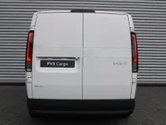 Kia PV5 L2H1 Elite DC 71.2 kWh | Luxe dubbele cabine | Zijwandbekleding | Vloerplaat | Privacy glass | Tot € 2.500 (inruil)voordeel bij aanschaf of 2,99% financiering |