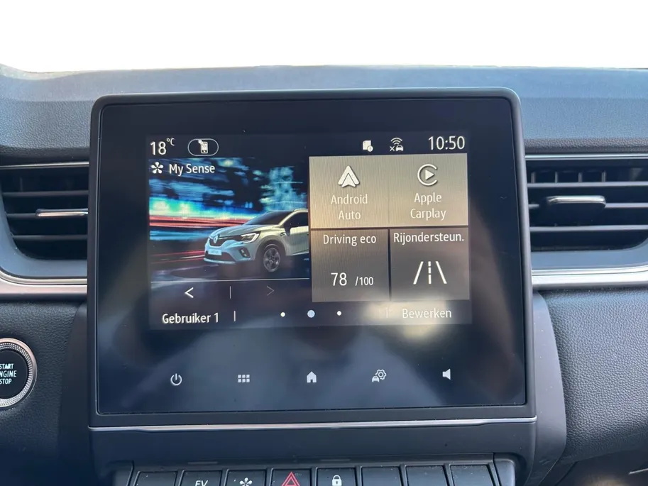 Renault Captur 1.6 E-Tech plug-in hybrid 160 techno | Apple Carplay / Android Auto | Climate Control | 17' Lichtmetaal | Cruise control