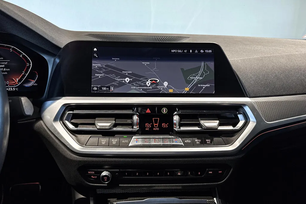BMW 3 Serie Sedan 318i