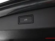Volkswagen Tiguan Limited Edition 1.5 eHybrid 204 PK 6 versn. DSG · Design Pakket Dark · Trekhaak inklapbaar, met elektrische ontgrendeling, incl. aanhangermanoeuvreerhulp Trailer Assist · Voorraad OUTLET · Prijs is inclusief inruilpremie ·