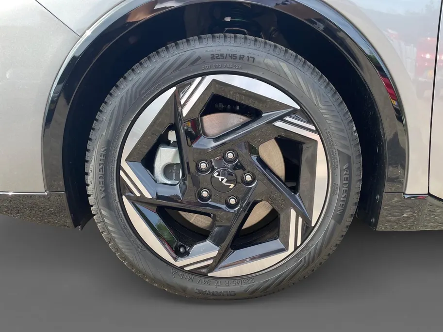 Kia K4 Sportswagon 1.0 T-GDi MHEV GT-Line Launch Edition | 17' inch velgen | Schuif/kanteldak | Schakelflippers | Nu €1000,- Inruilpremie!