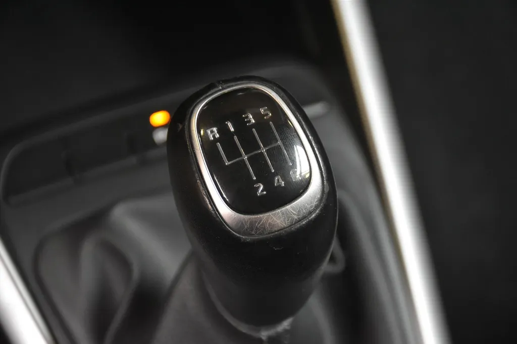 Kia Rio 1.0 T-GDI MHEV 100pk GT-Line Edition Carplay Cruise Climate