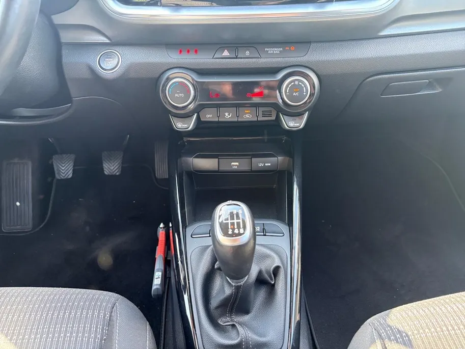 Kia Stonic 1.0 T-GDi MHEV DynamicPlusLine | Cruise Control | Climate Control | Camera | Navigatie | LM Velgen |