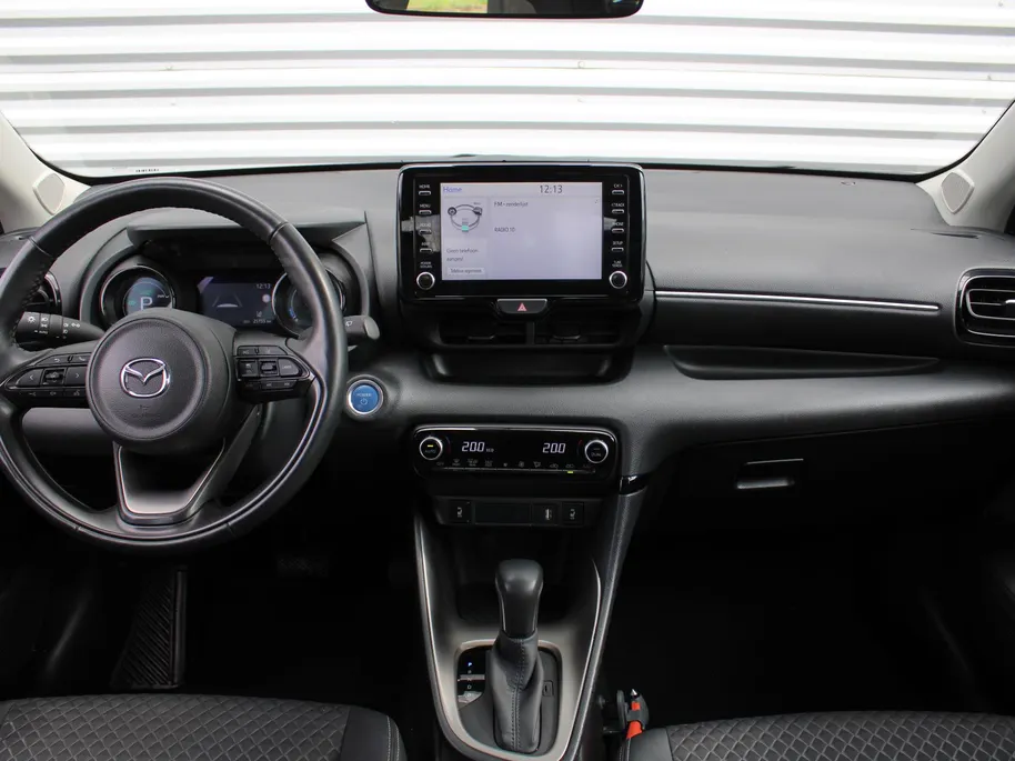 Mazda 2 Hybrid 1.5 Agile | Comfort pakket | 15' LM | Stoelverwarming | Apple Carplay/Android Auto |