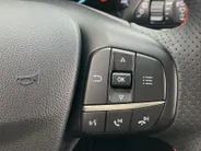 Ford Focus 1.0 EcoBoost Hybrid 125 pk ST Line Wagon Navigatie SYNC4 - Apple Carplay/ Android Auto - Winter Pack