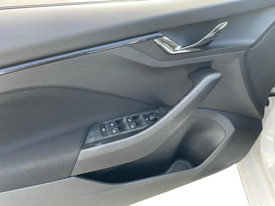 Škoda Kamiq 1.0 TSi Active CarPlay | Park.sens. | Cruise adaptief | lm velgen | LED | etc.