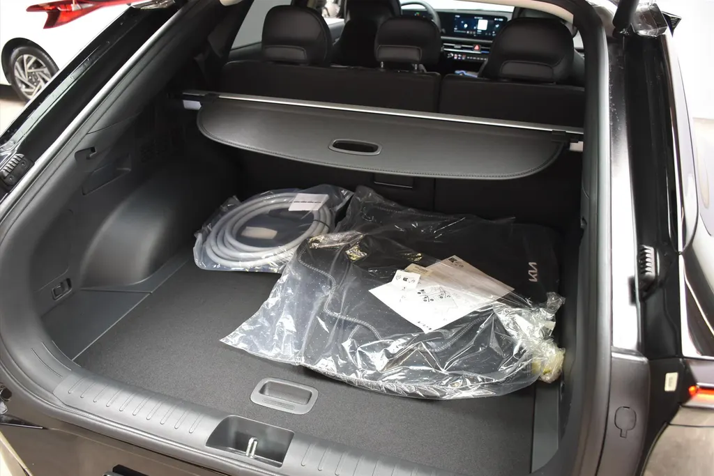 Kia EV6 84kWh 229pk RWD Plus Advanced PANO DAK NIEUW - SNEL LEVERBAAR