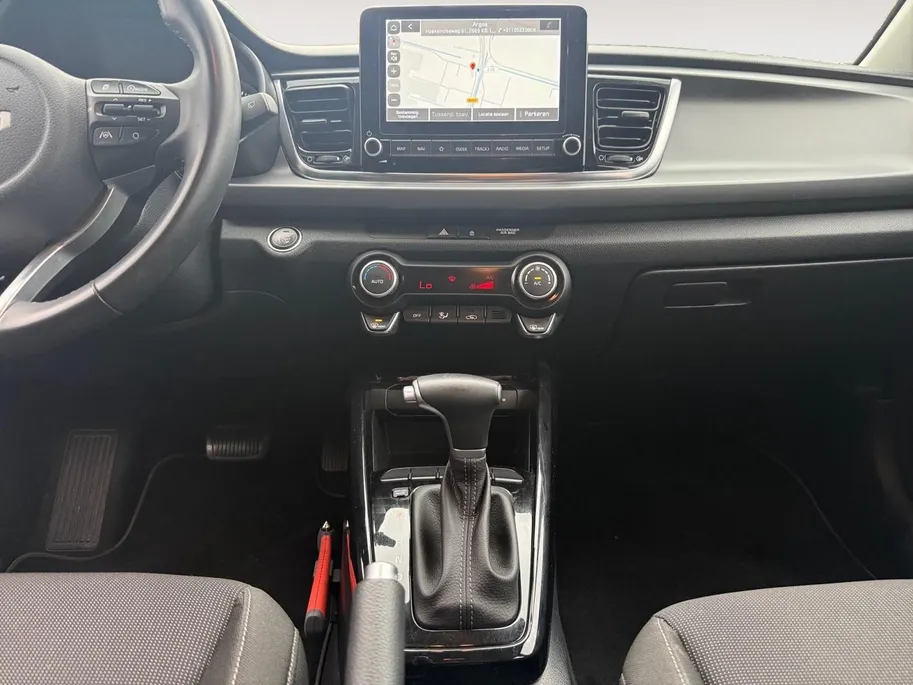 Kia Rio 1.0 T-GDi MHEV DynamicPlusLine | Automaat | Cruise Control | Climate Control | Camera | Navigatie | LM Velgen | Privacy Glass | Trekhaak |