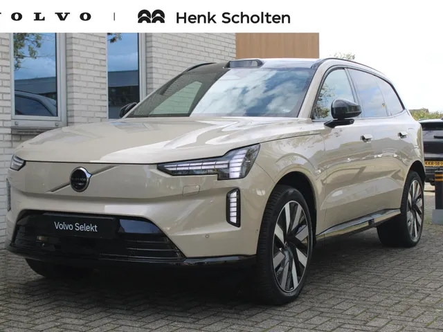 Volvo EX90