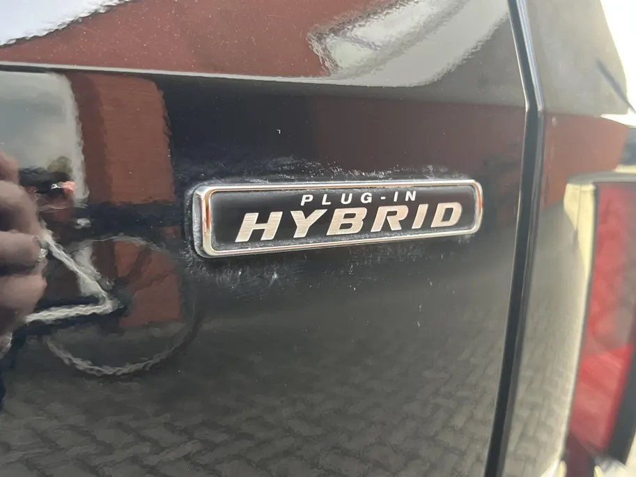 Ford Kuga 2.5 PHEV Titanium STOELVERWARMING.